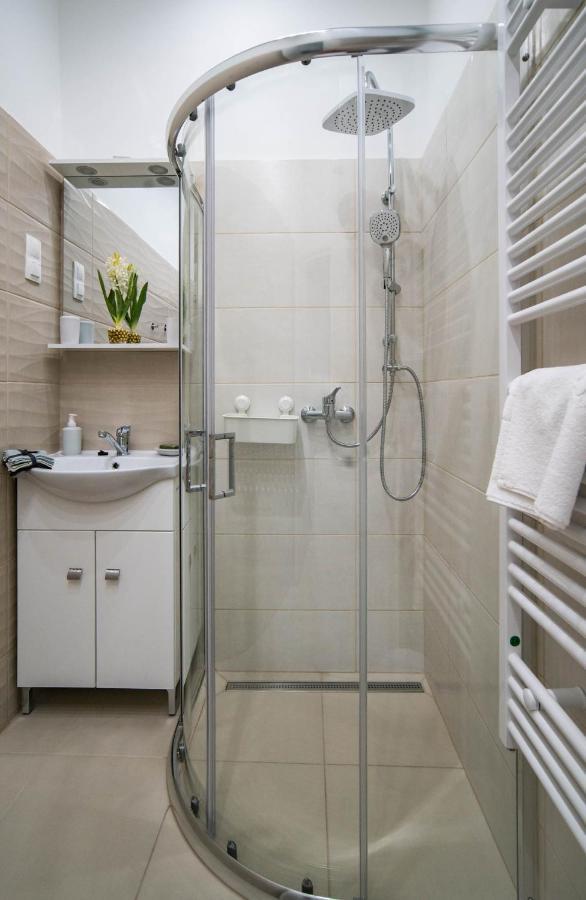 Free Parking! Linden Apartment, Ac, Smart Tv, Wifi Budapest Exterior foto